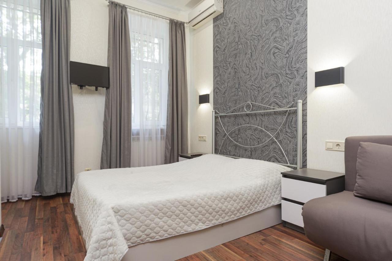 Apartment Zhukovskogo 17 Odessa Exterior foto
